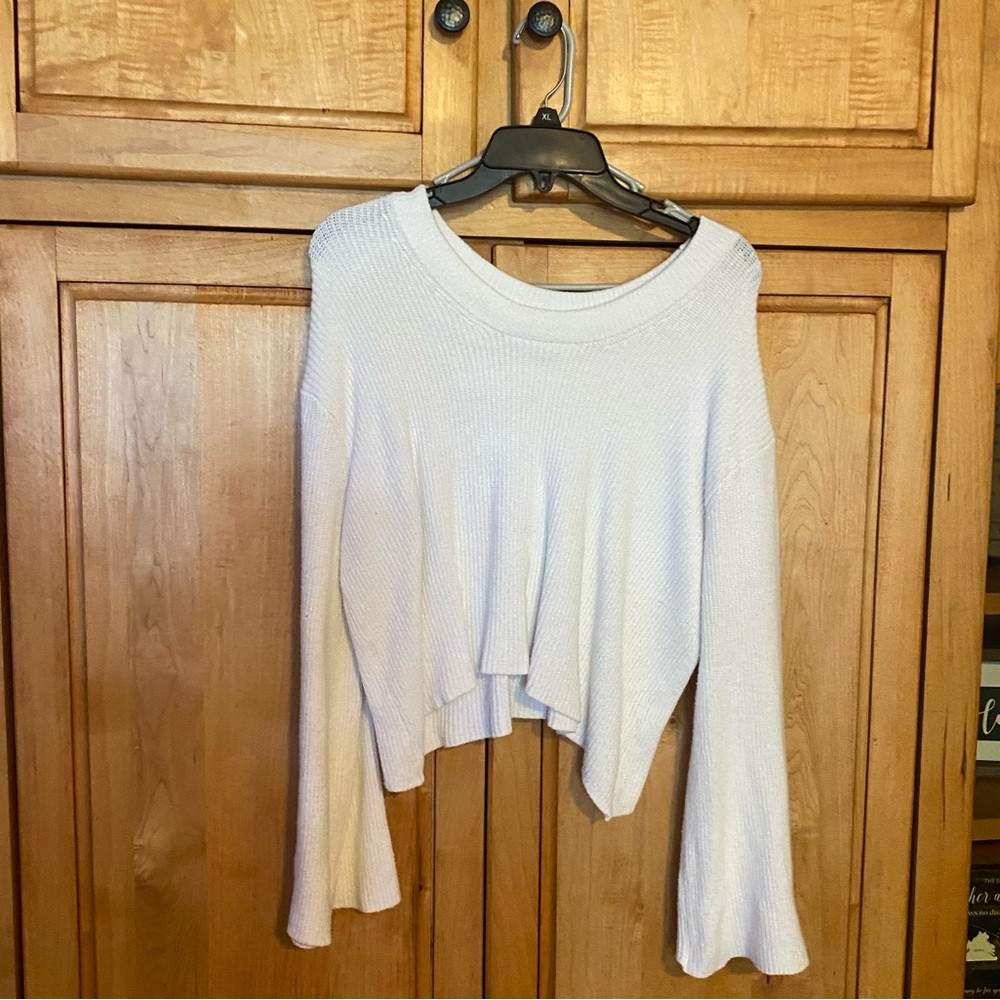 5/$25 White Scoop Neck Knit Sweater